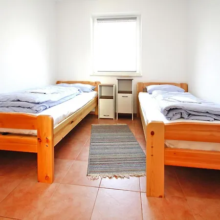 In For 4 Personen, Cleaning Included * Mirow